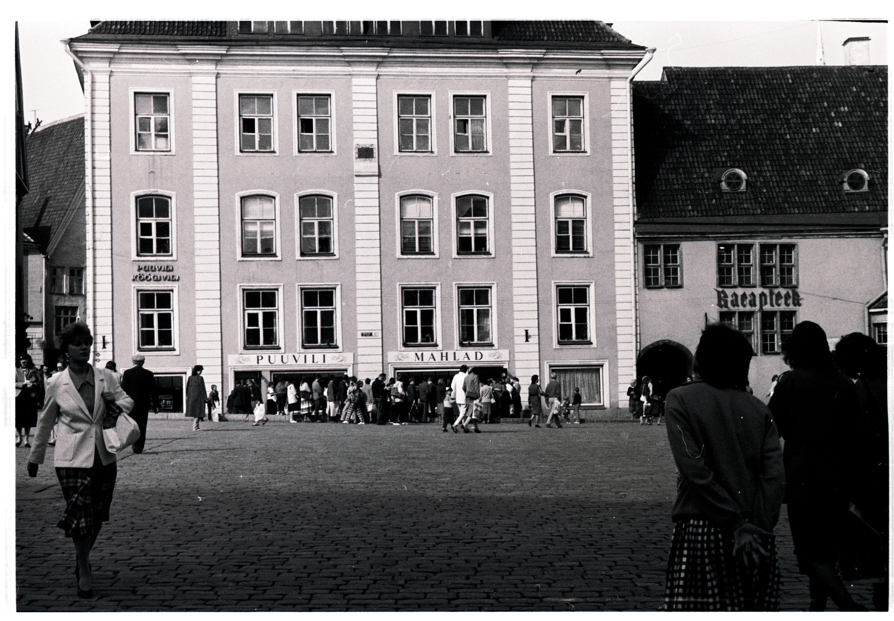 Tallinn, Raekoja plats